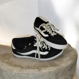 Size 8.5 - Vans Old Skool Black White
